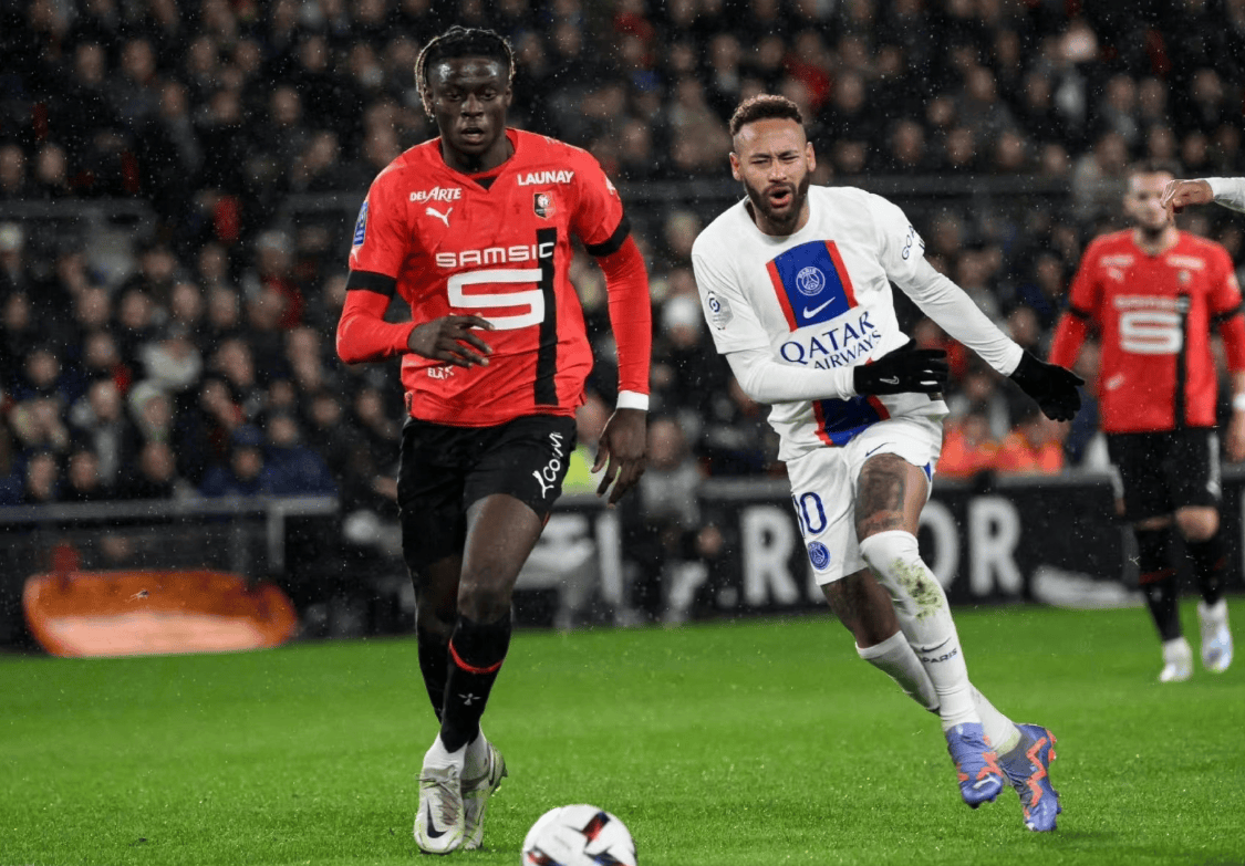 集结日法甲焦点战，比利亚雷亚尔战术微调，悬念犹存，纪律约束更严格的简单介绍-九游下载官网